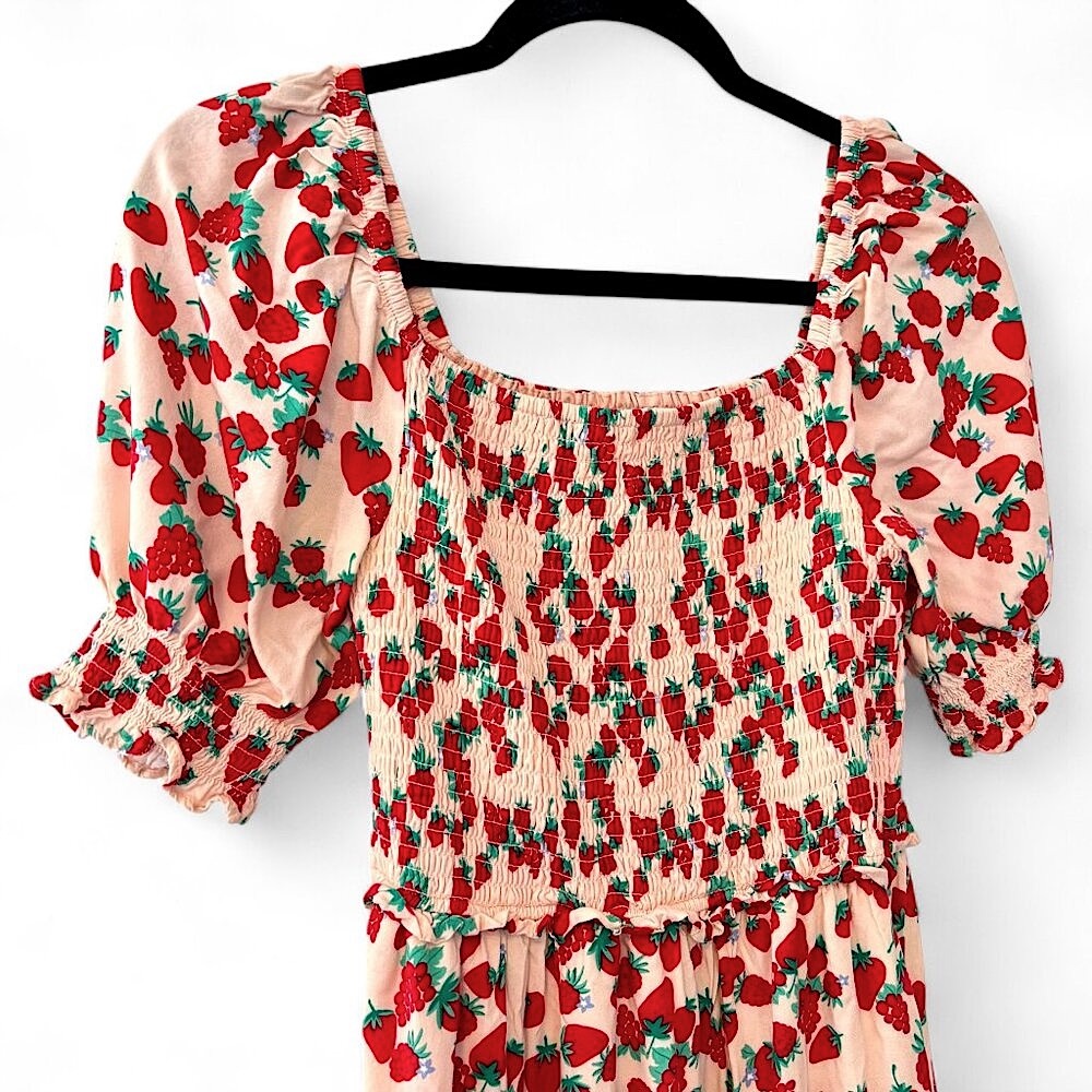 Betsey Johnson Sz XS Smocked Puff Sleeve Strawberry Maxi Dress - Picture 3 of 8